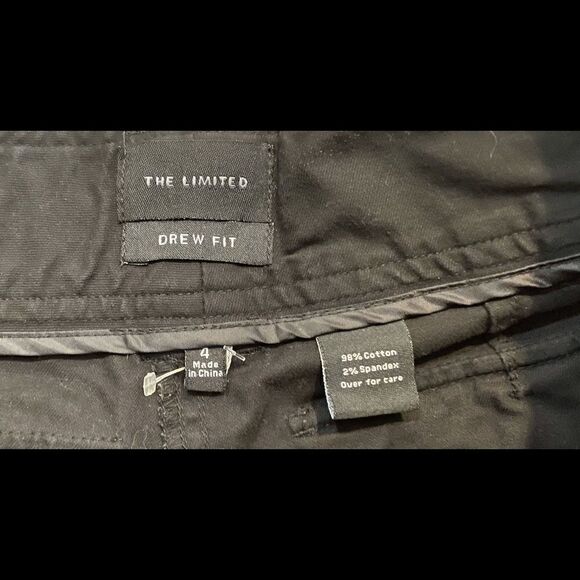 The Limited - Drew Fit Size 4 Shorts - Picture 2 of 3